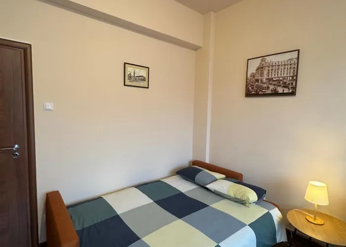 Amazing Double #near Calea Victoriei * Bucureşti